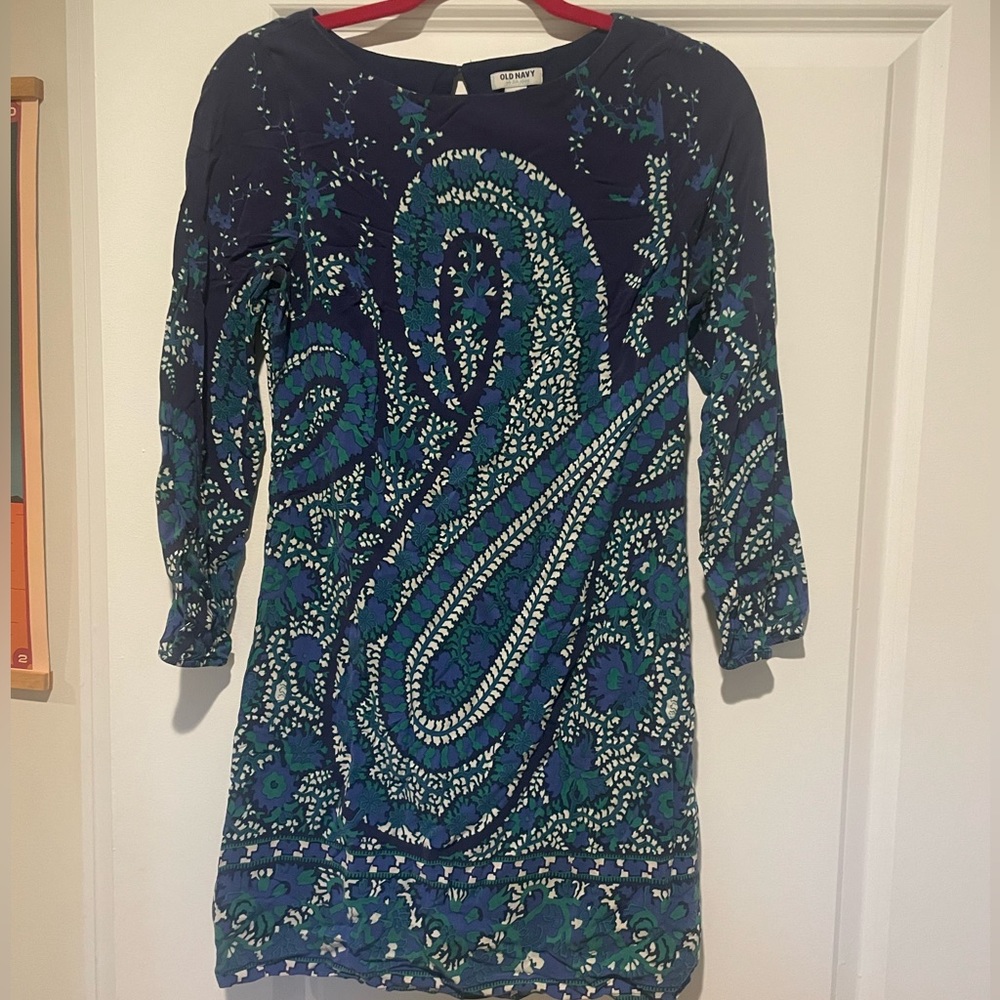 Paisley shift dress, size small